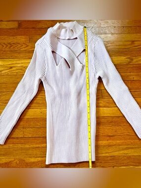 White House Black Market Blush Ribbed Sweater Size S